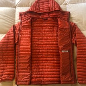 L.L. Bean Ultralight 850 Down Hooded Jacket